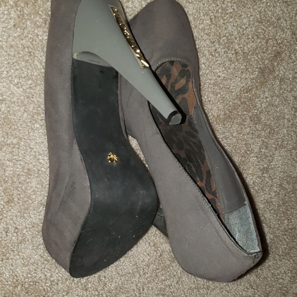 Platform Stilettos - Picture 4 of 4